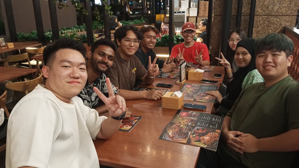 Together Through Nasi Lemak: Why Malaysians Are the Real Heroes of NALE